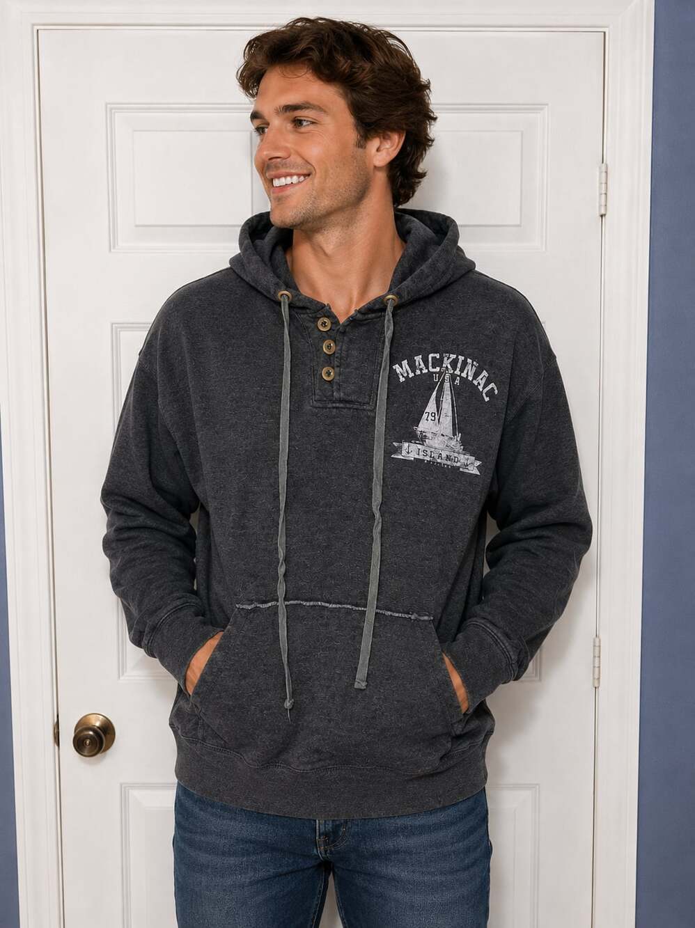 Avalon Apparel Mackinac Island USA 79 Sailboat Graphic Henley Hoodie Size L